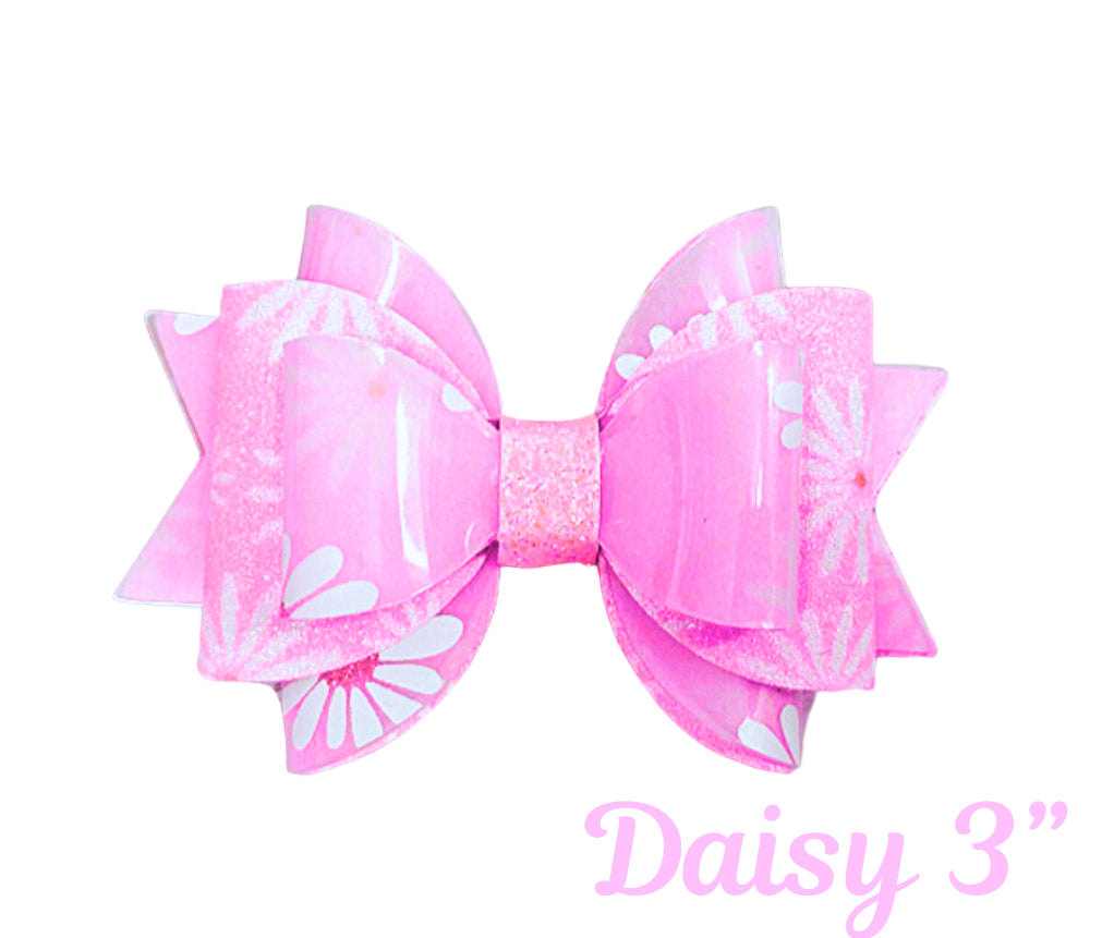 Daisy 3" Triple layer plastic bow template