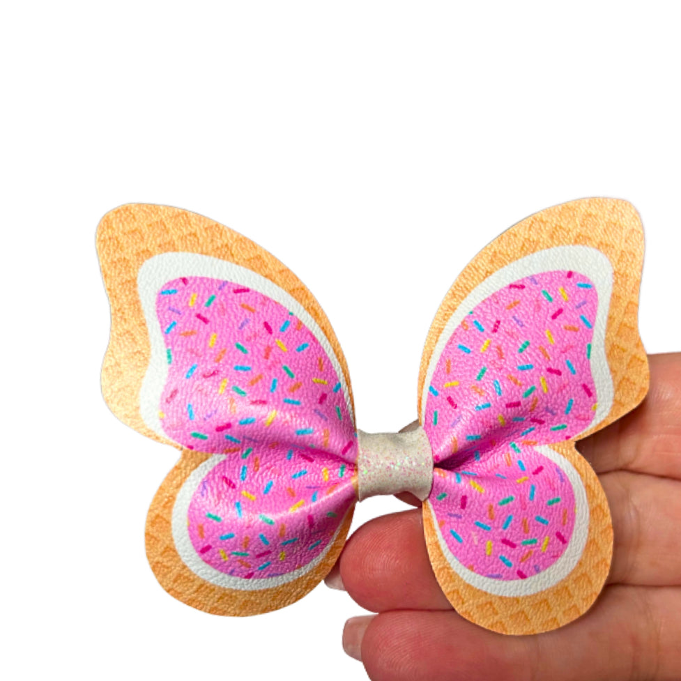 7 x Pre printed Ready to cut Butterfly Pinch bows 3.5” ice cream
